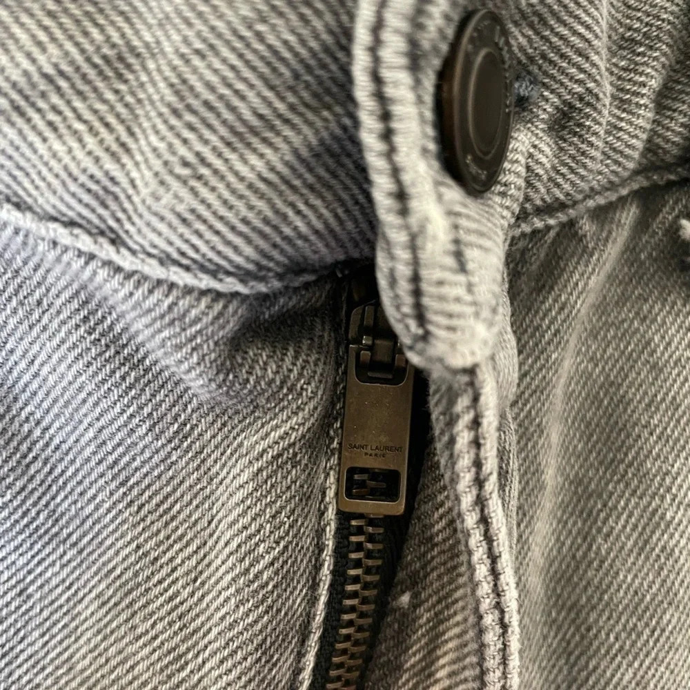 Saint Laurent denim shorts - Picture 6 of 10